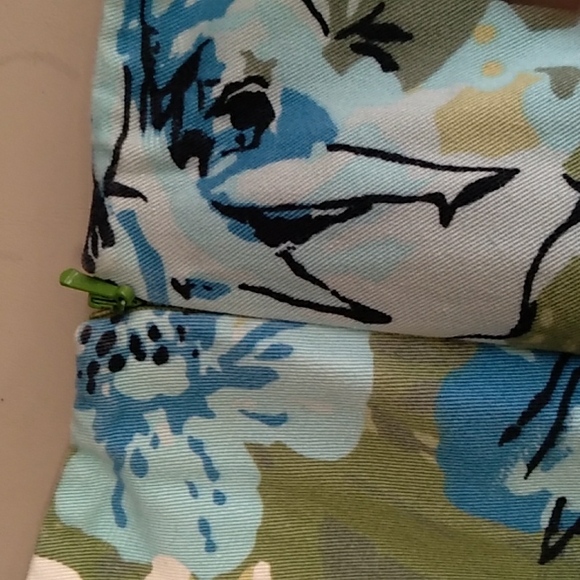 Nine & Company floral skirt size 4 - Picture 6 of 7